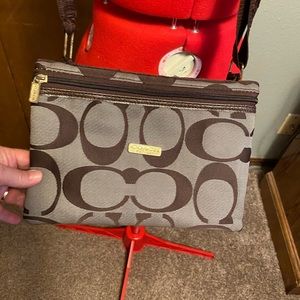 Coach Cross Carey bag